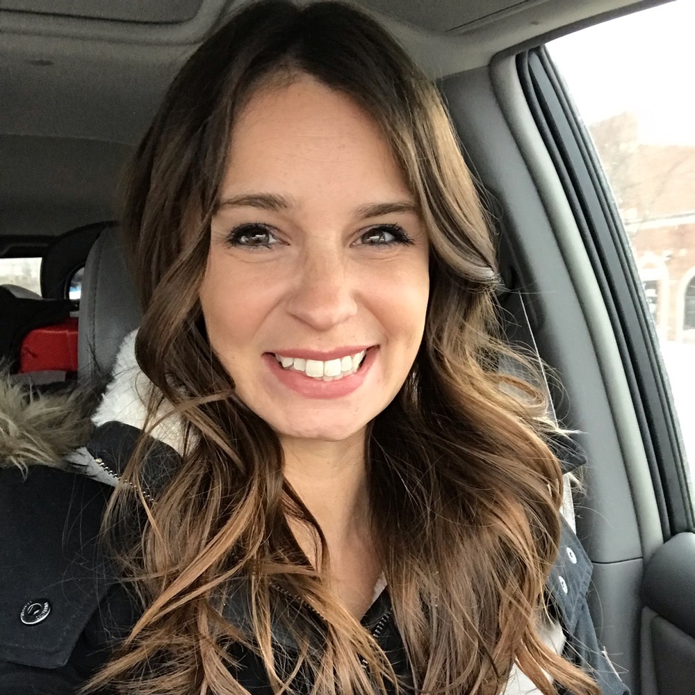 Meet your Posher, Alicia